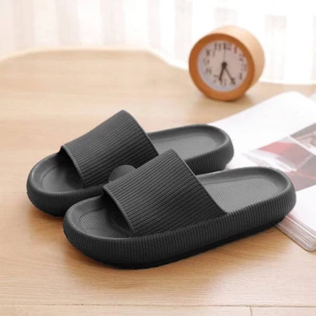 Chinelo Slide Nuvem Antiderrapante Evita Suor Feminino